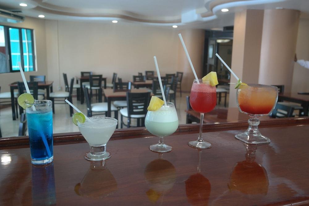 Hotel Playa Marina Mazatlán Kültér fotó