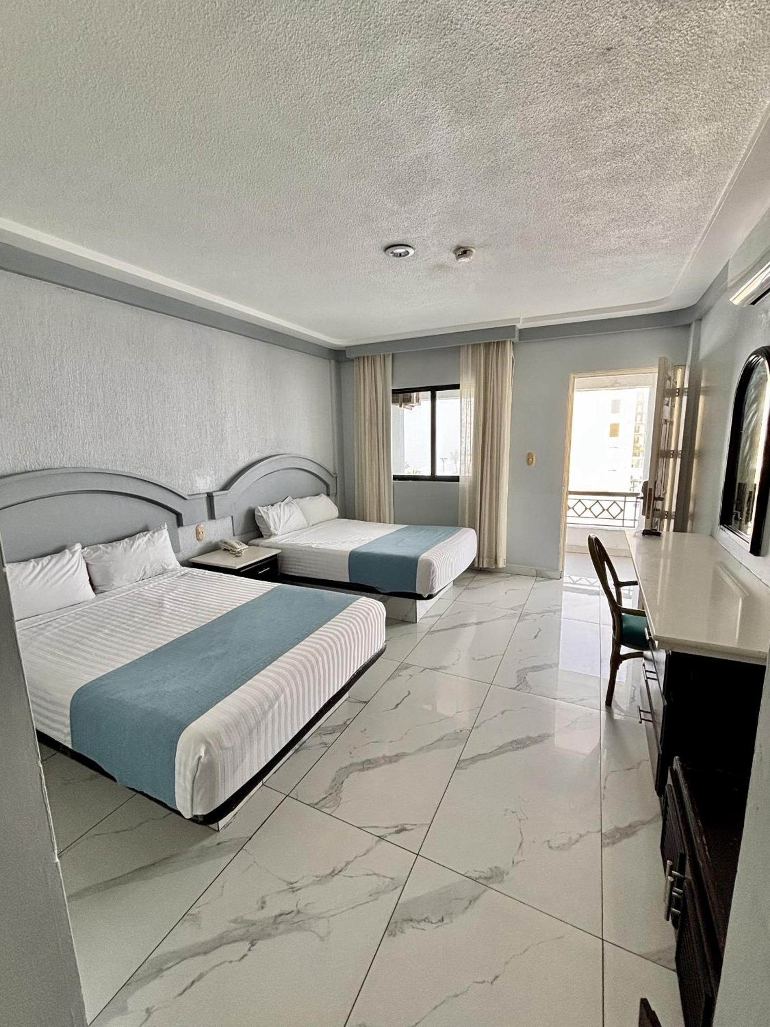 Hotel Playa Marina Mazatlán Kültér fotó