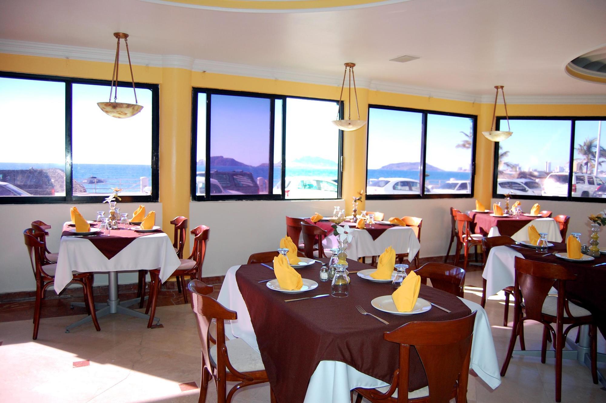 Hotel Playa Marina Mazatlán Kültér fotó