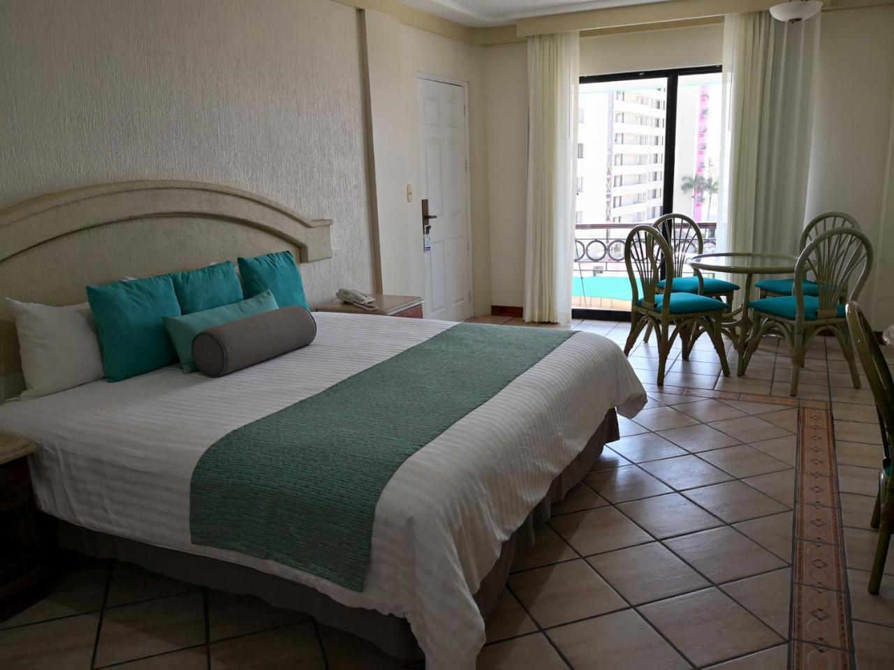Hotel Playa Marina Mazatlán Kültér fotó
